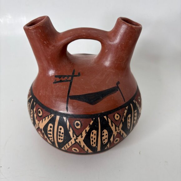 Vintage Red Clay Wedding Vase Signed El Molle Chile 5” Tall South America - Picture 9 of 10